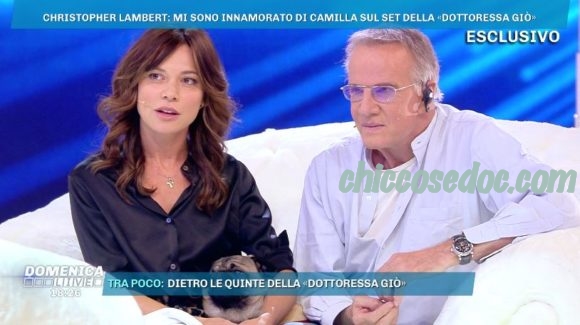 "DOMENICA LIVE" - Christopher Lambert, in studio da Barbara d'Urso, con la compagna italiana Camilla Ferranti..