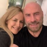 IL DOLOROSO MESSAGGIO DI JOHN TRAVOLTA E L’ADDIO ALL’AMATA MOGLIE KELLY PRESTON, MORTA A SOLI 57 ANNI..