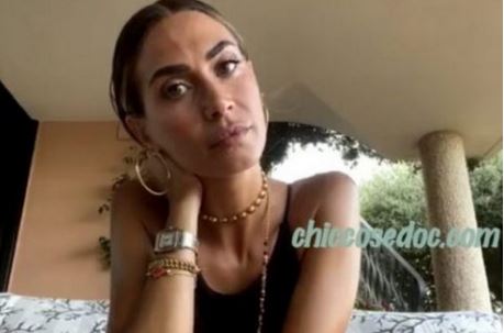 Melissa Satta in diretta Instagram condivisa con Silvia Grilli per il settimanale "Grazia"..