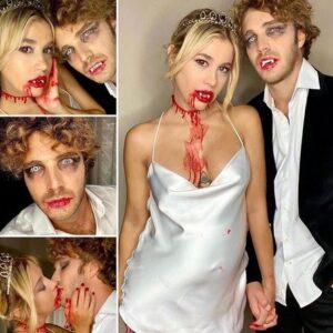 <b>"HALLOWEEN 2021" - Paolo Ciavarro e la fidanzata, in dolce attesa, Clizia Incorvaia nel riuscito match vampiresco con promessa eterna di sangue dal film "Dracula", di Bram Stoker..  Fonte: Instagram</b>