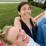 LE “COPPIE CHE NON TI ASPETTI” DEL 2021: JUSTIN LONG, DOPO LA CONFERMA FOTOGRAFICA DEL SUO LEGAME CON KATE BOSWORTH, A CUORE APERTO SULLA RELAZIONE CON LA COMPAGNA..