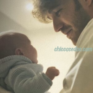 <b>“GRANDE FRATELLO VIP 4” - Paolo Ciavarro tenero papà negli scatti di famiglia con il figlio Gabriel..  Fonte: Instagram Stories</b>