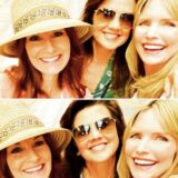 “MELROSE PLACE”: LA REUNION AL FEMMINILE, FRA EX PROTAGONISTE DEL SERIAL, CHE HA RIPORTATO INSIEME NELLO SCATTO SOCIAL.. DAPHNE ZUNIGA, COURTNEY THORNE-SMITH E LAURA LEIGHTON..