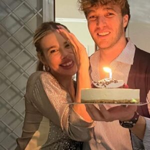 <b>“GRANDE FRATELLO VIP 4”- Compleanni di famiglia, con il piccolo Gabriele a rallegrare papà e nonna, per Paolo Ciavarro e l'attrice Eleonora Giorgi.. festeggiati con una doppia serata casalinga dalla compagna, e nuora, Clizia Incorvaia e dagli amici..  Fonte: Instagram</b>